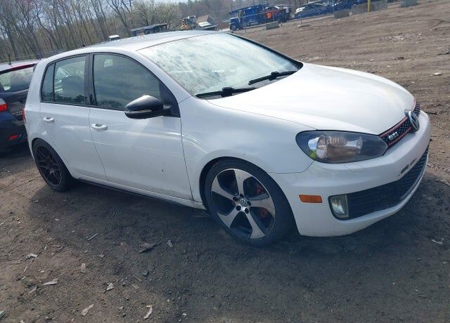 2011 VOLKSWAGEN GTI