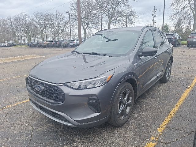 2023 FORD Escape