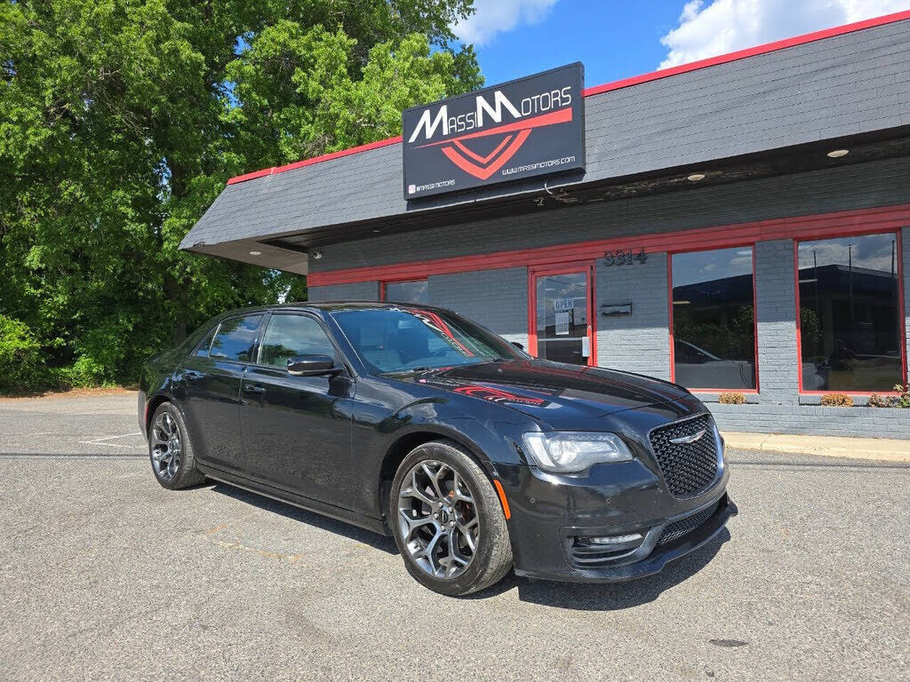2018 CHRYSLER 300