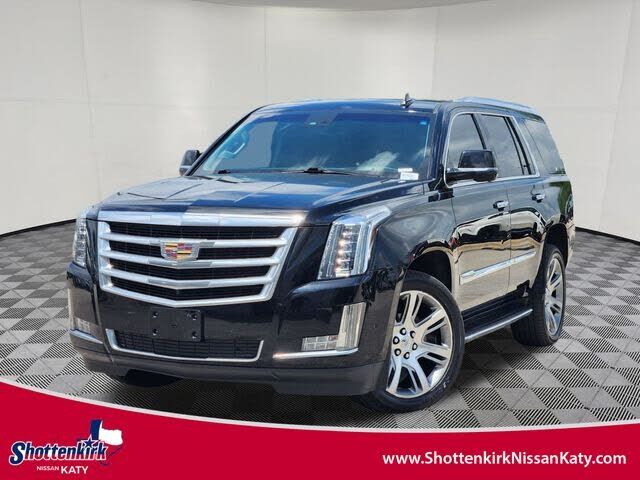 2017 CADILLAC Escalade