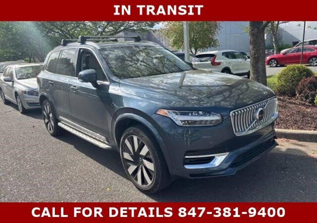 2023 VOLVO XC90