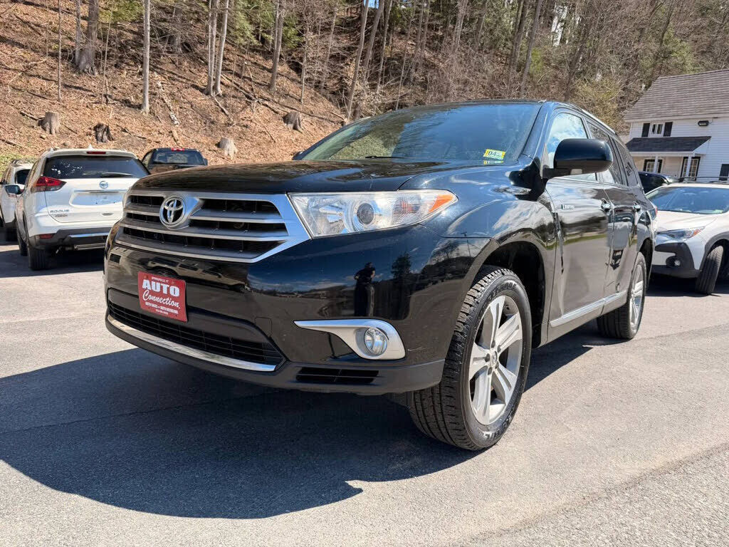 2013 TOYOTA Highlander