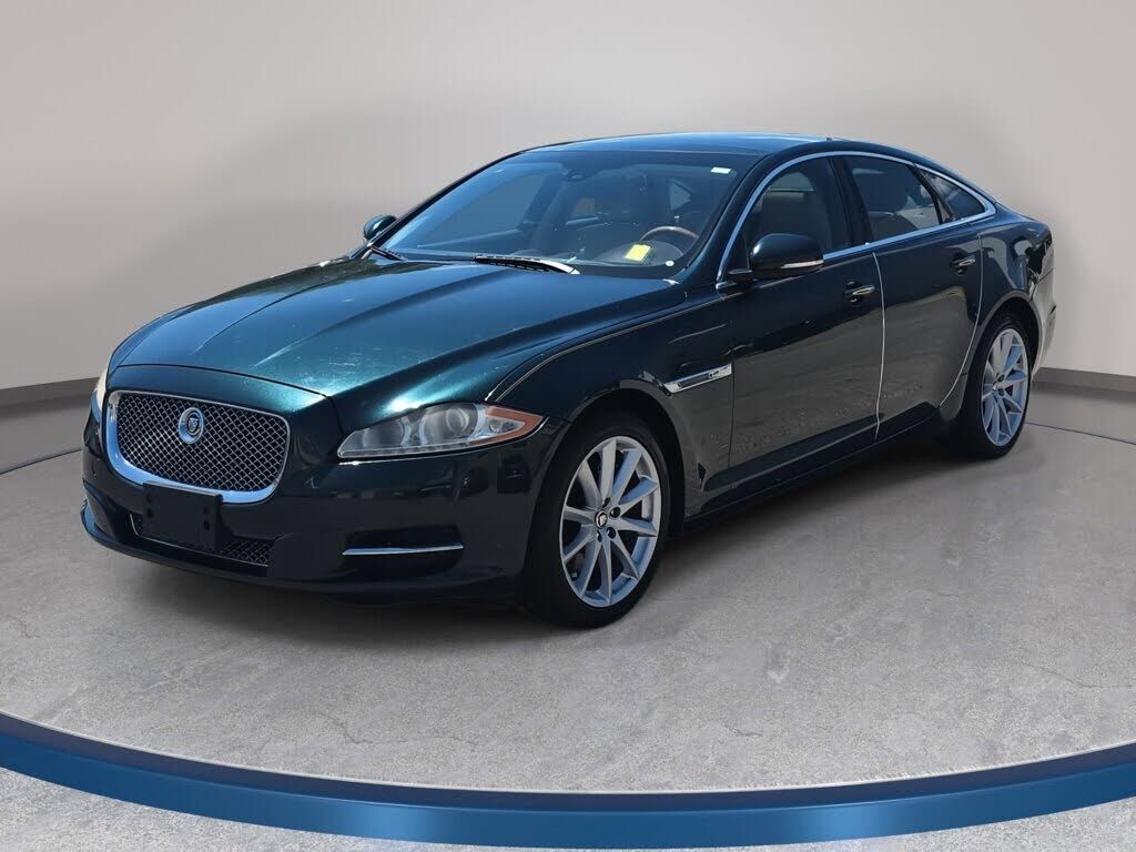 2013 JAGUAR XJ