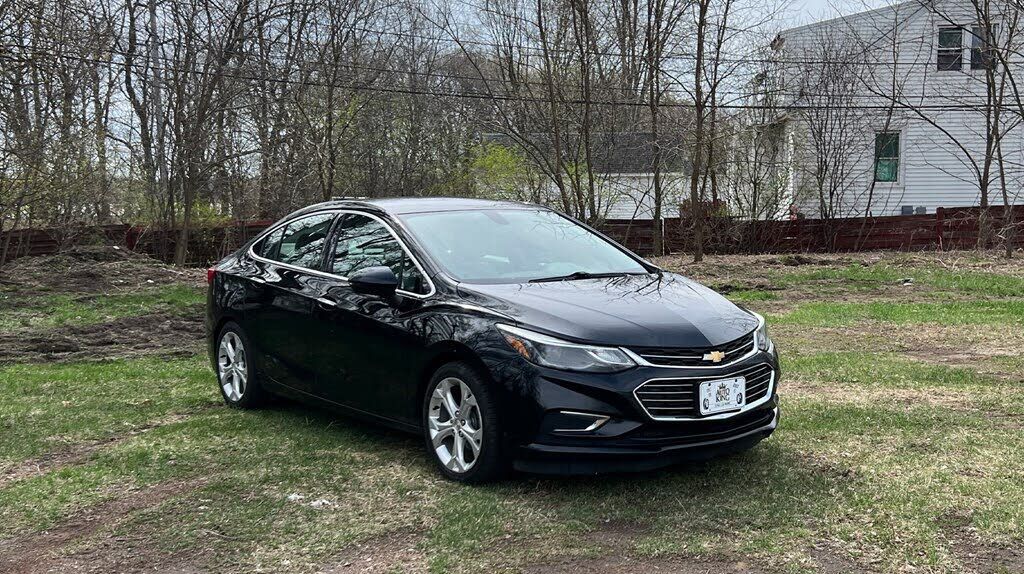 2017 CHEVROLET Cruze