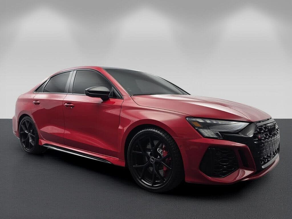 2023 AUDI RS3