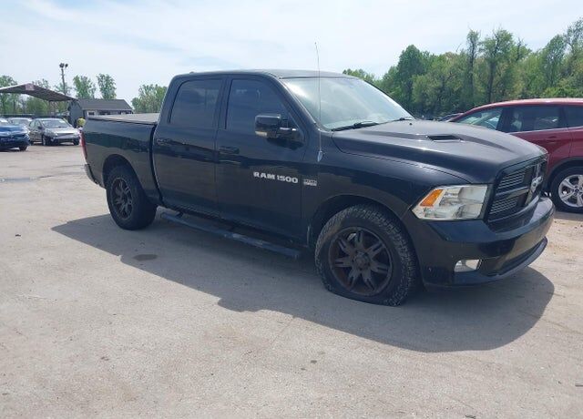 2012 DODGE Ram