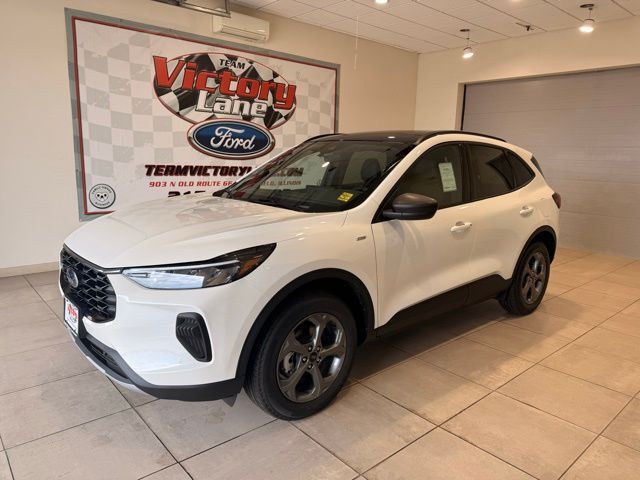 2026 FORD Escape