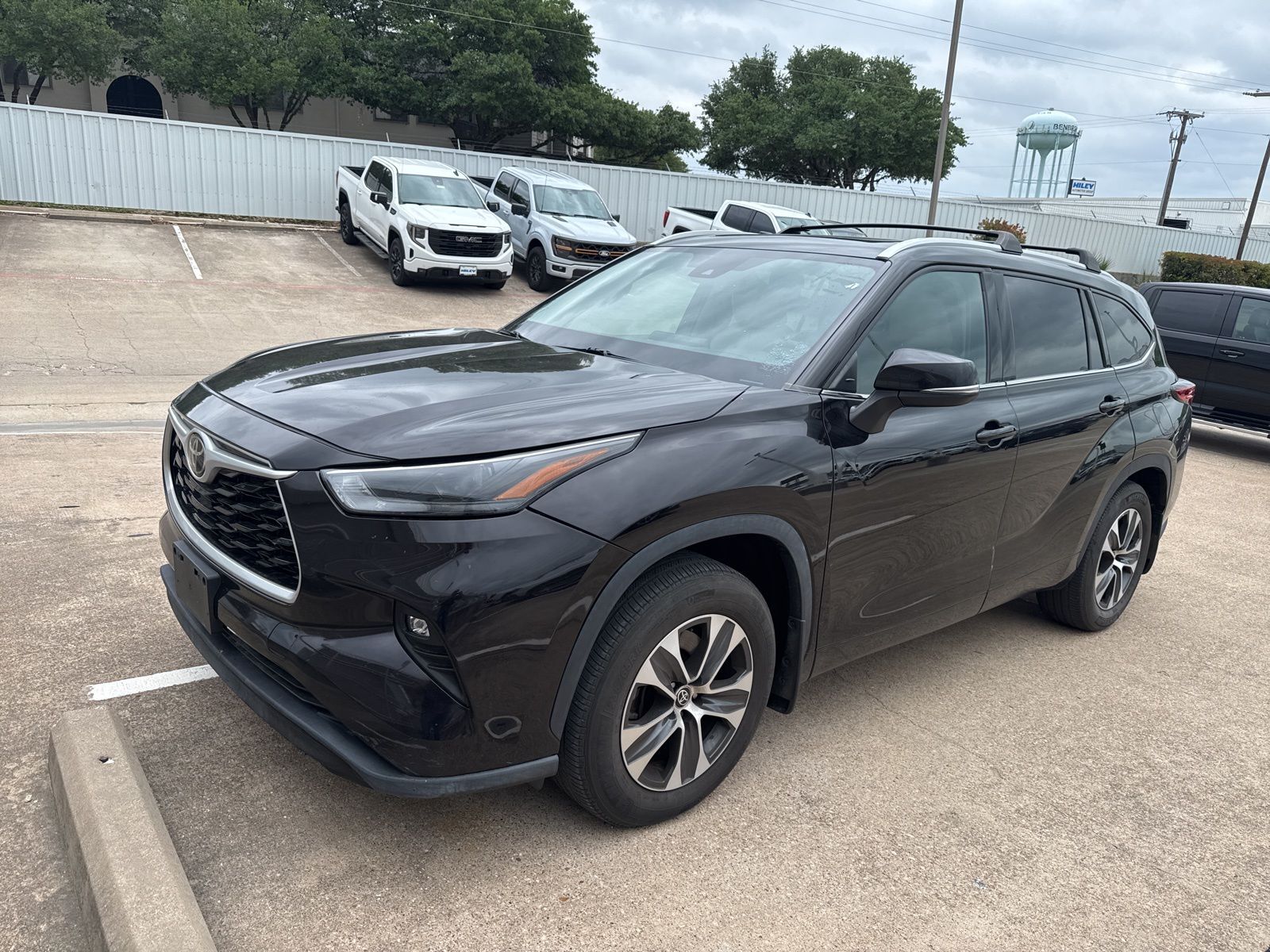 2022 TOYOTA Highlander