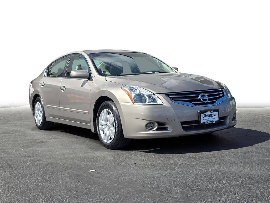 2012 NISSAN Altima