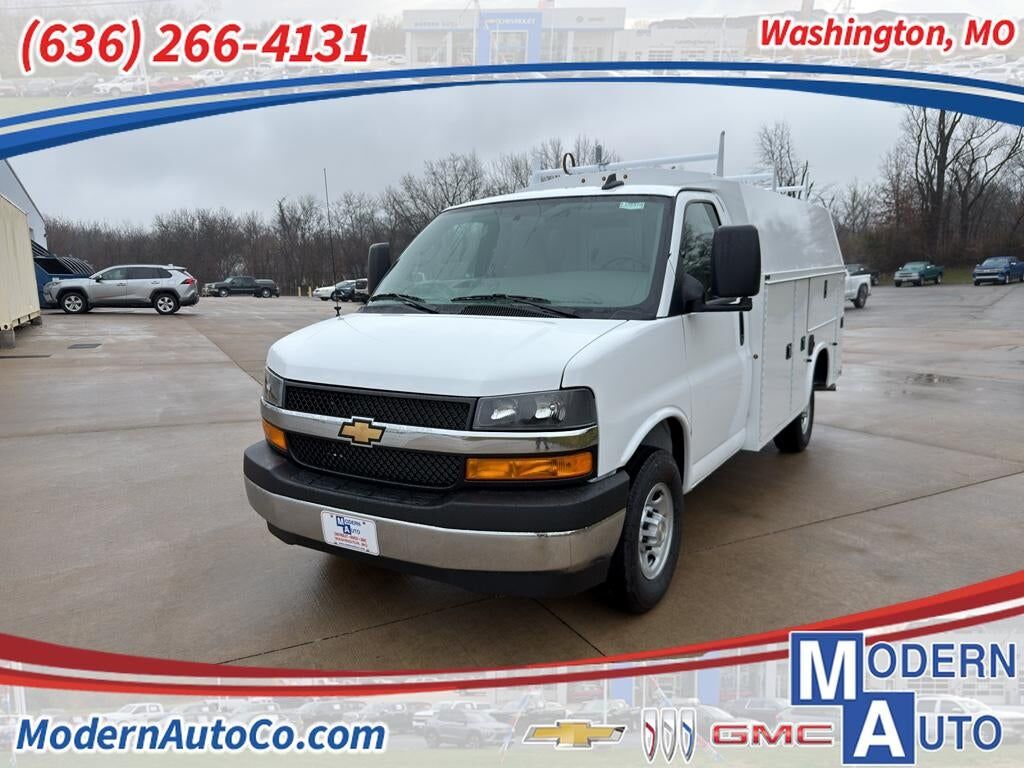 2026 CHEVROLET Express