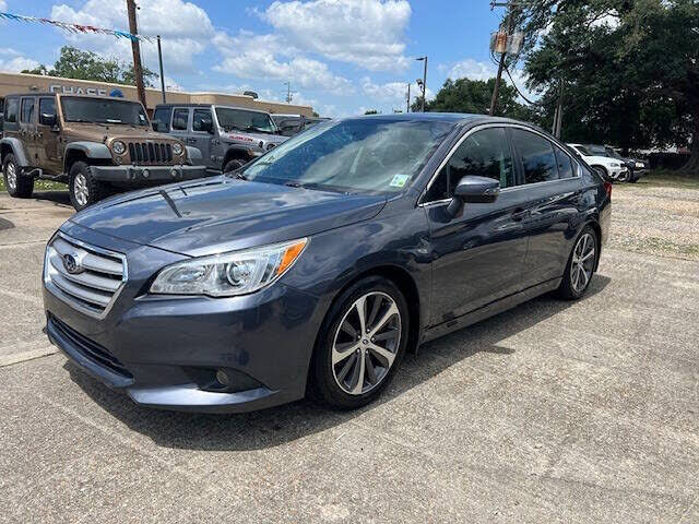 2016 SUBARU Legacy