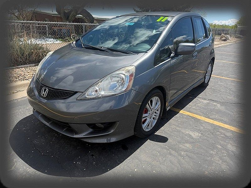 2011 HONDA Fit
