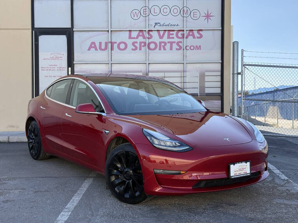 2018 TESLA Model 3