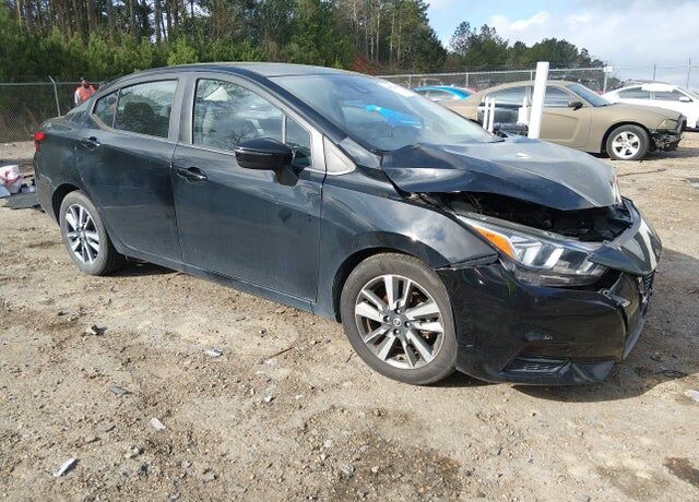 2021 NISSAN Versa