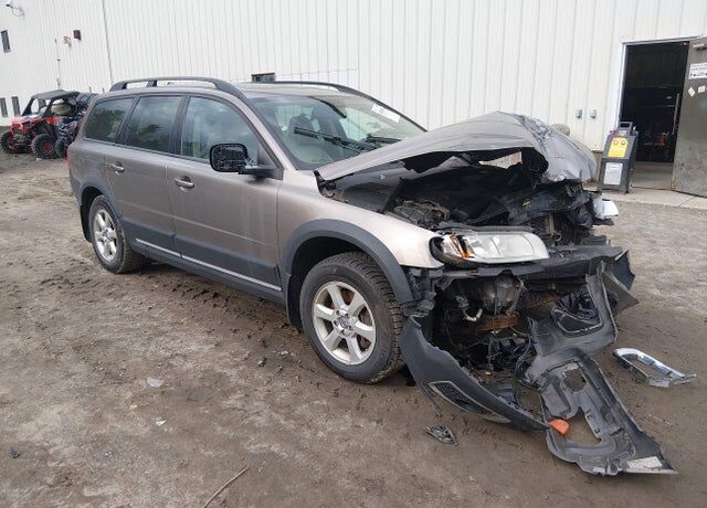 2008 VOLVO XC70