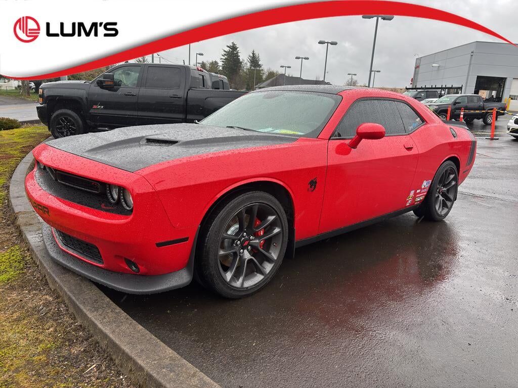2016 DODGE Challenger