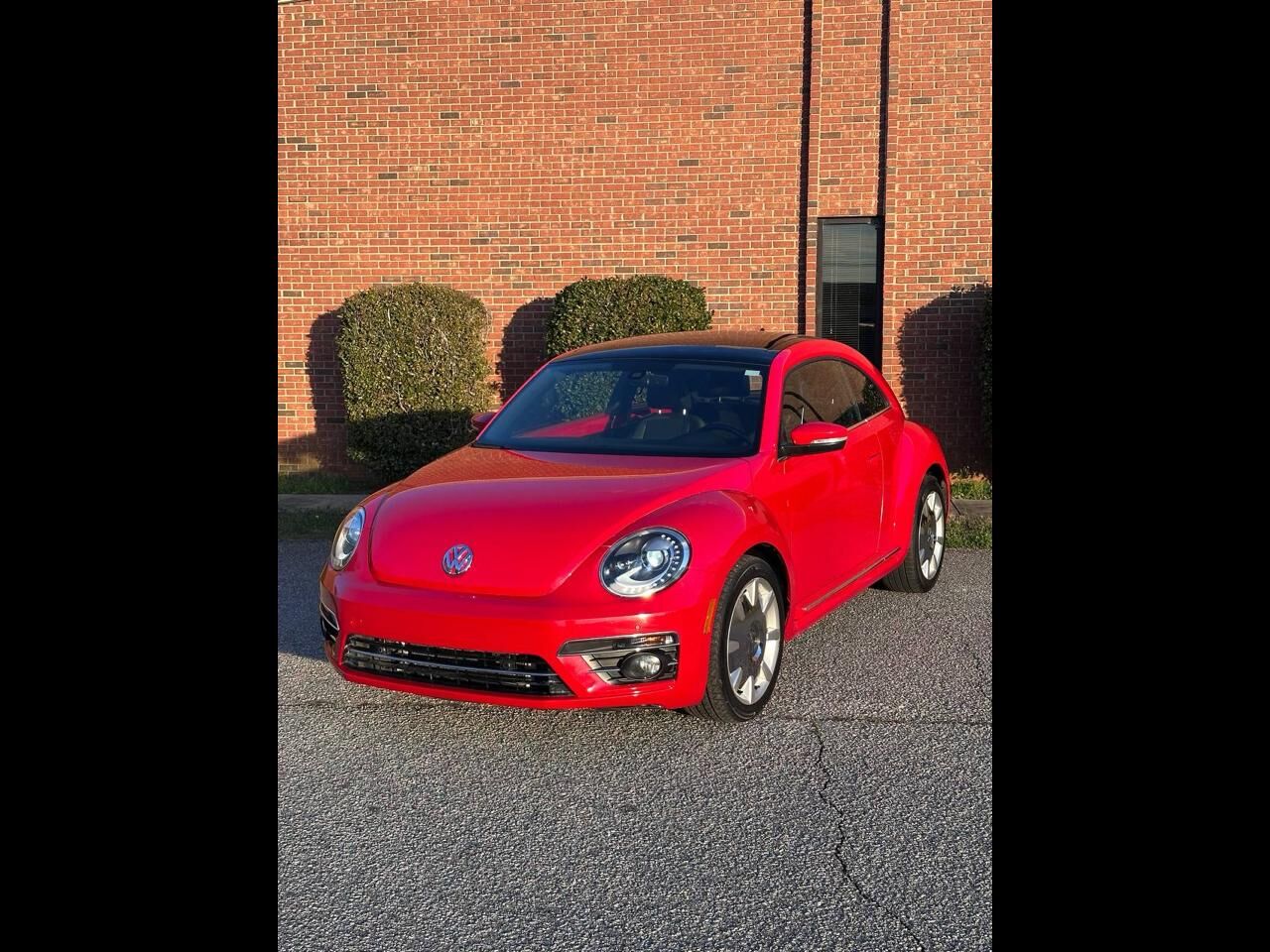 2019 VOLKSWAGEN Beetle