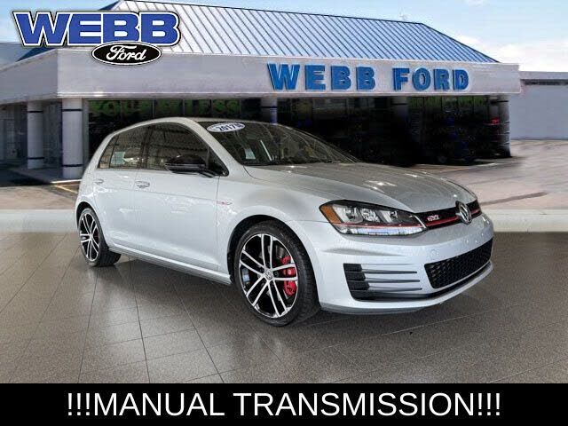 2017 VOLKSWAGEN Golf GTI