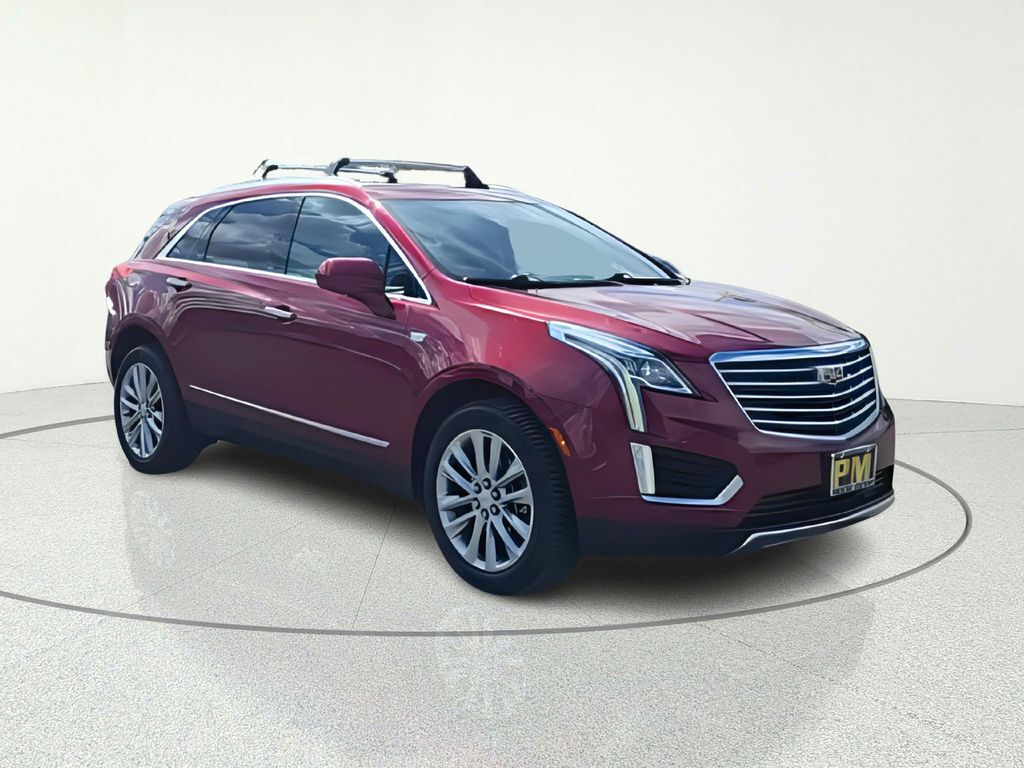2017 CADILLAC XT5