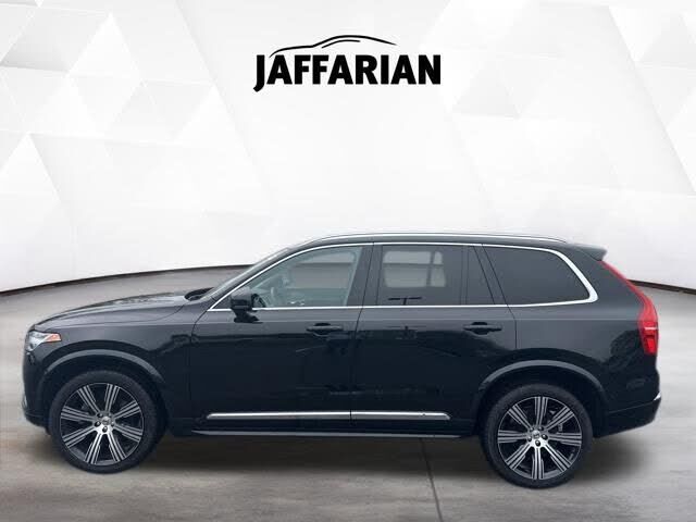2023 VOLVO XC90