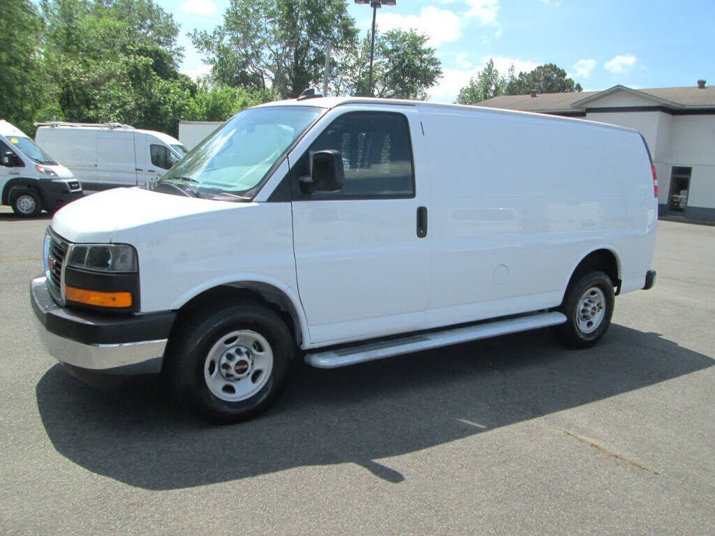 2024 GMC Savana