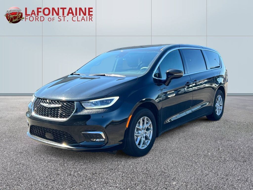2025 CHRYSLER Pacifica