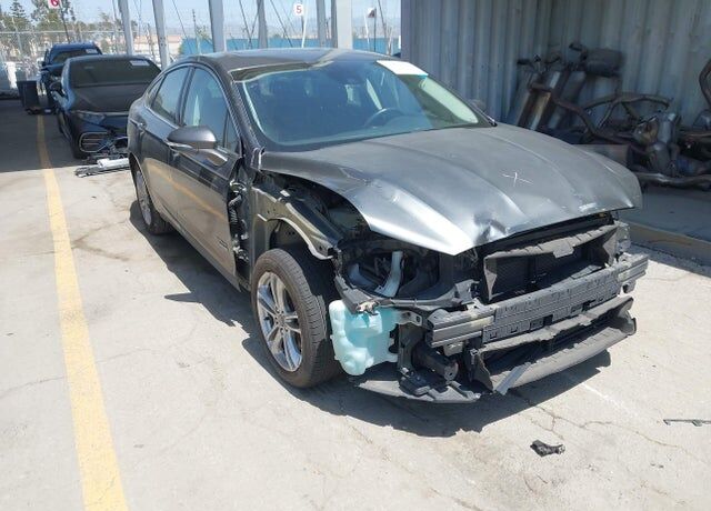 2015 FORD Fusion