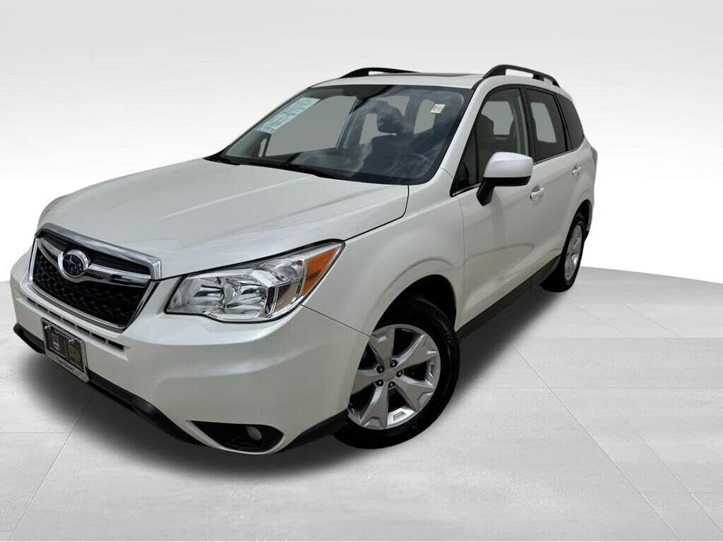 2015 SUBARU Forester