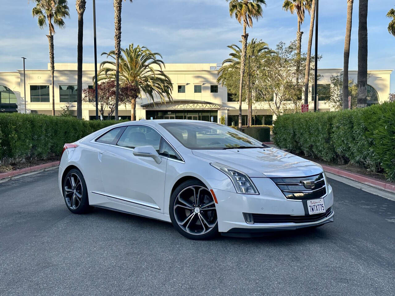 2016 CADILLAC ELR