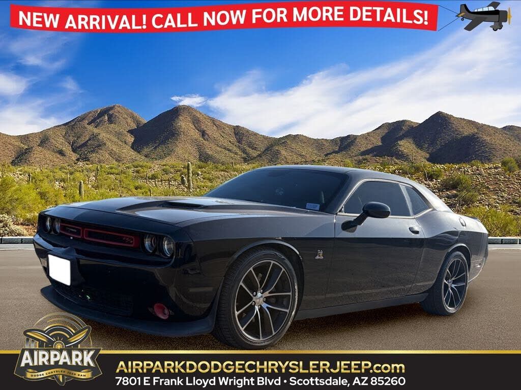 2016 DODGE Challenger
