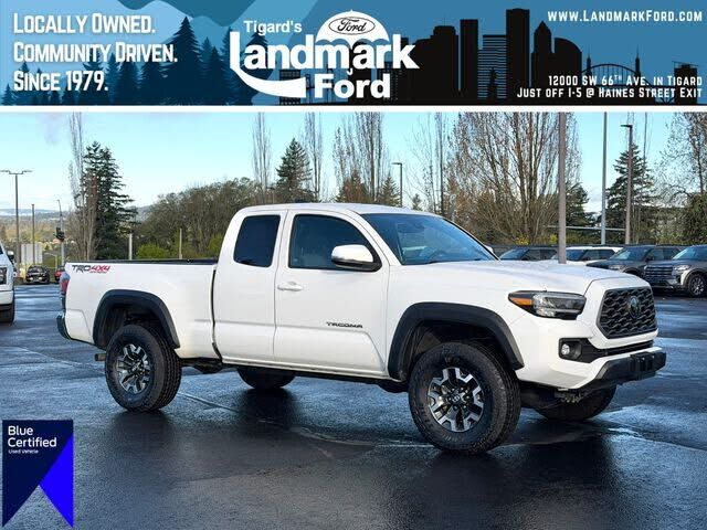 2022 TOYOTA Tacoma