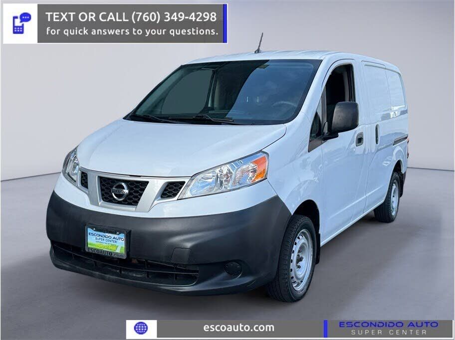 2017 NISSAN NV200