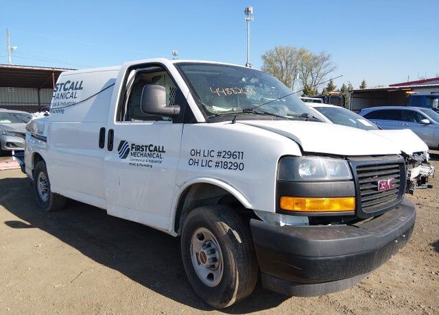 2023 GMC Savana