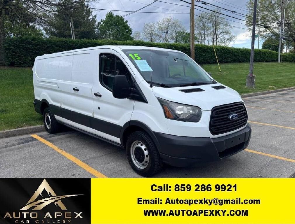 2015 FORD Transit