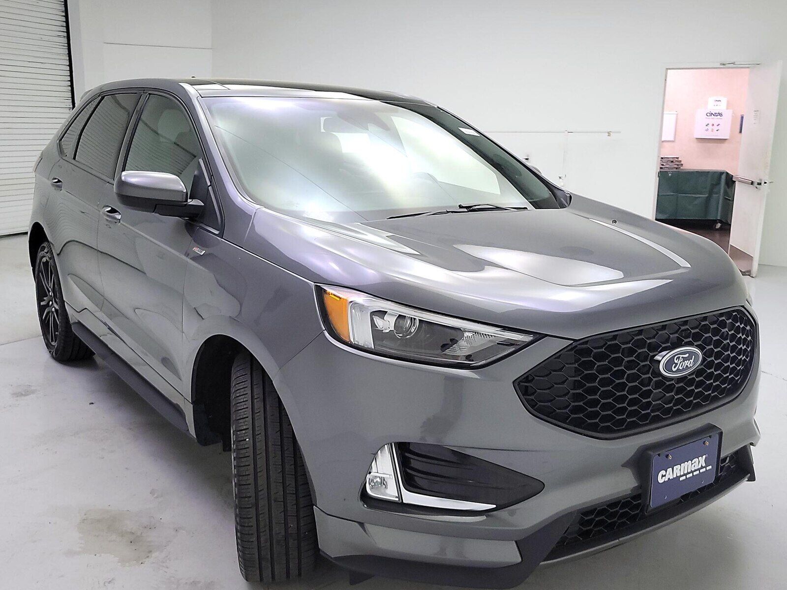 2023 FORD Edge