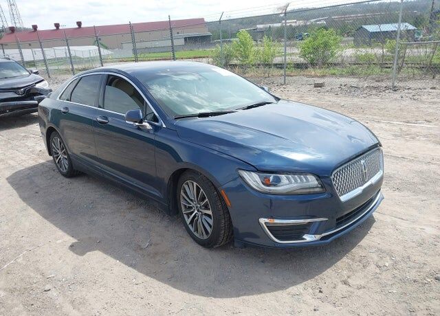 2017 LINCOLN MKZ