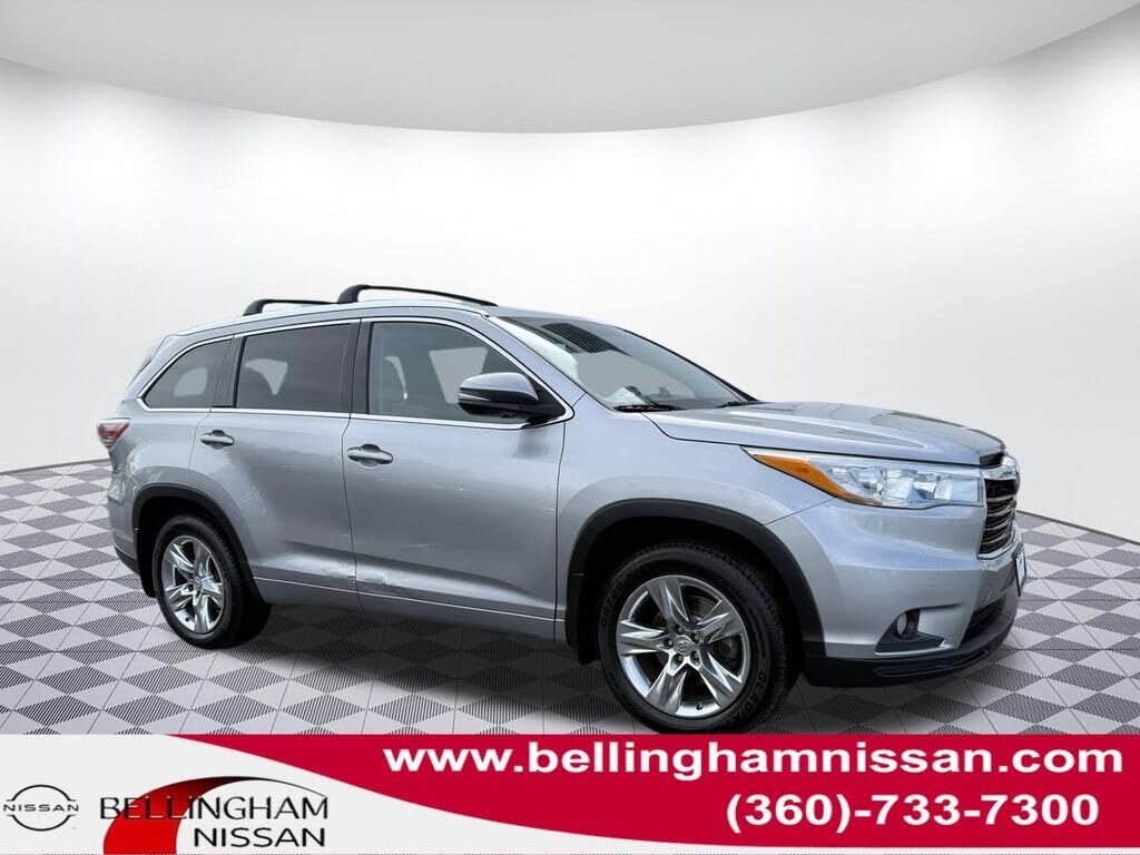 2015 TOYOTA Highlander