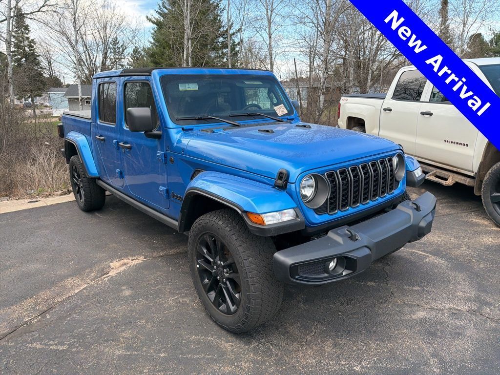 2024 JEEP Gladiator