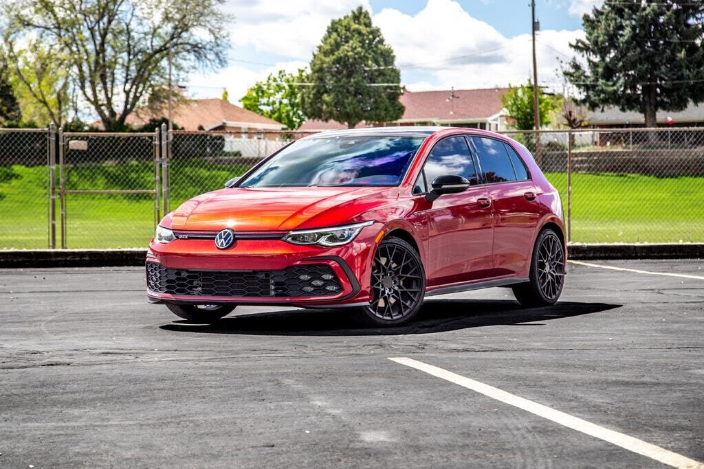 2024 VOLKSWAGEN GTI