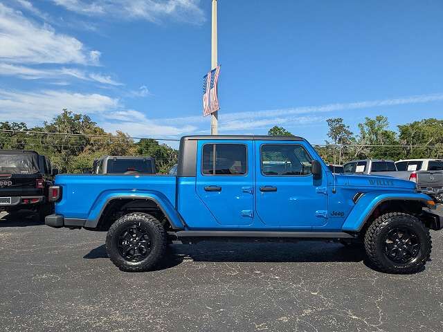 2022 JEEP Gladiator