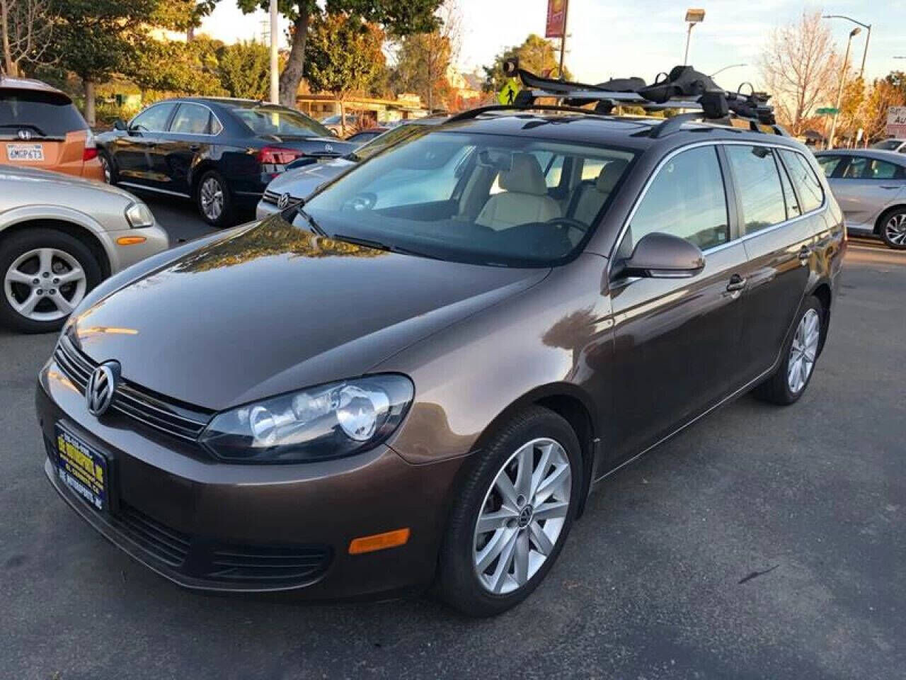 2011 VOLKSWAGEN Jetta Wagon
