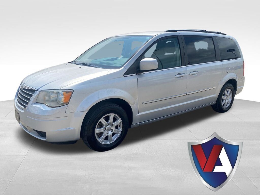2010 CHRYSLER Town and Country