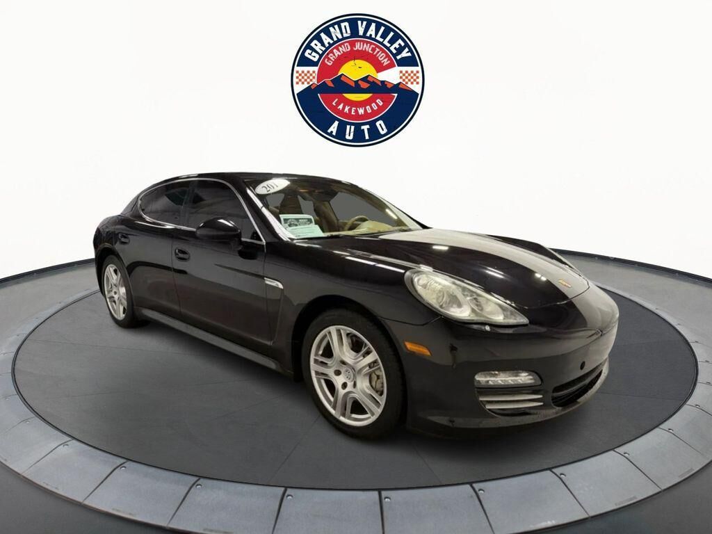 2010 PORSCHE Panamera