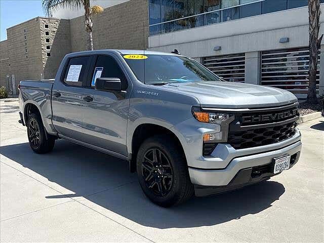 2024 CHEVROLET Silverado