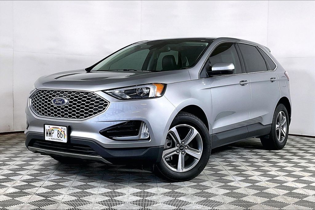 2023 FORD Edge