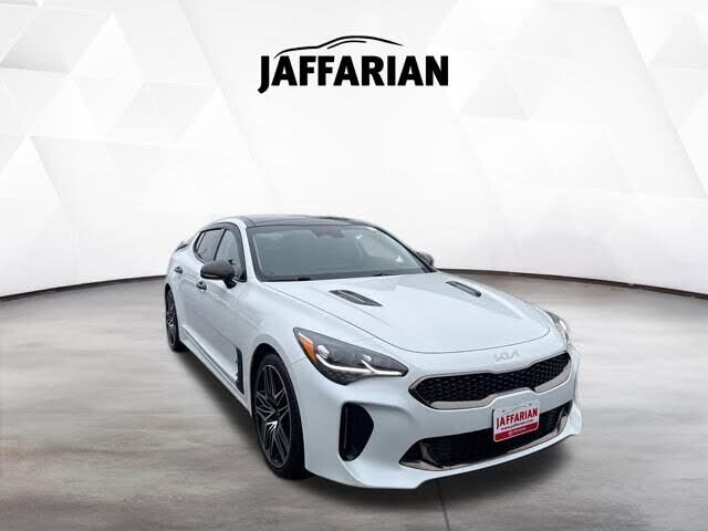 2022 KIA Stinger