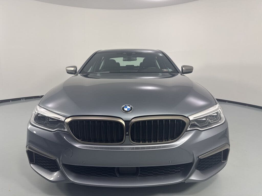 2019 BMW M550i