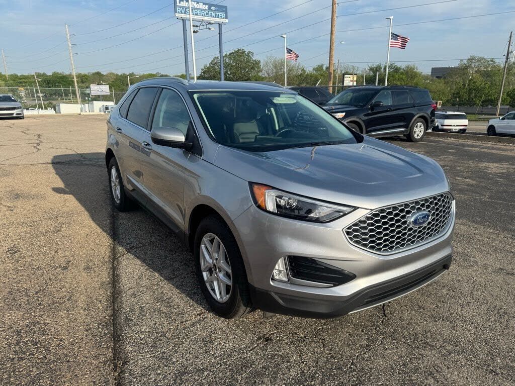 2024 FORD Edge
