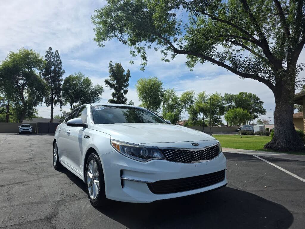 2016 KIA Optima