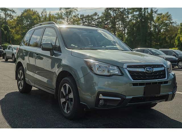 2017 SUBARU Forester